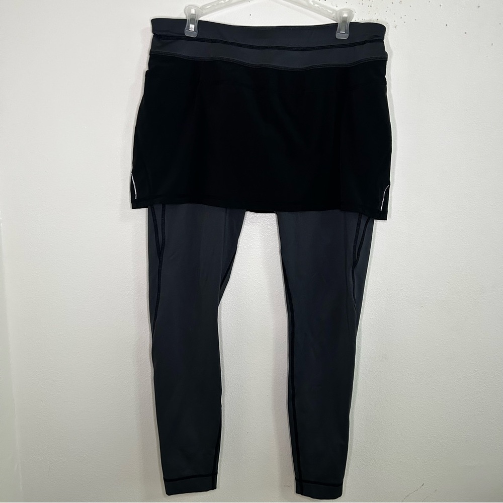 Athleta Black Skirted Leggings with Charcoal Gray Legging Tights